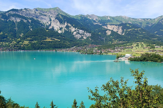 Interlaken Highlights Tour with a Local by Private Car