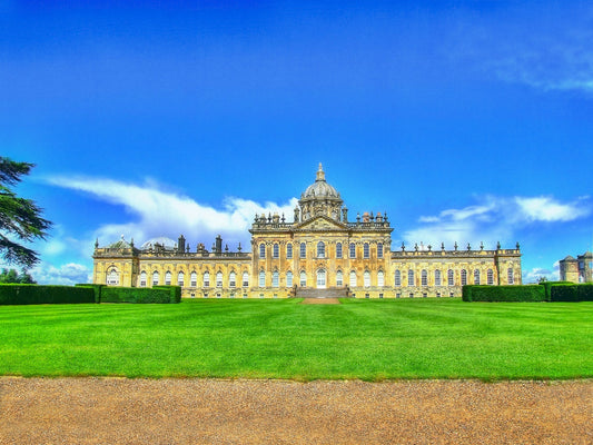 [Departure from Manchester] York Classic Chinese One - Day Chartered Tour: Includes a visit to Castle Howard or Selby Abbey (1 - 6 passengers) | Mandarin - Cantonese driver - guide service
