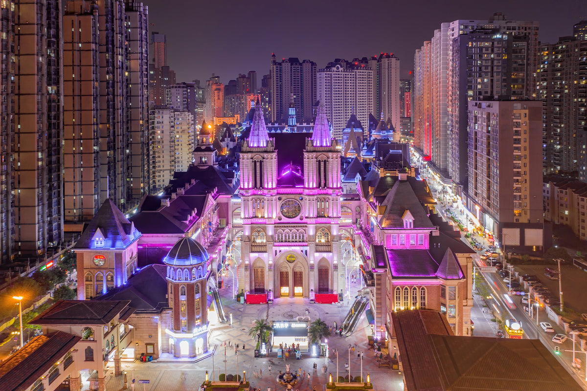 East Lake Scenic Area & Hubei Provincial Museum & Optics Valley Pedestrian Street Private Car Day Tour