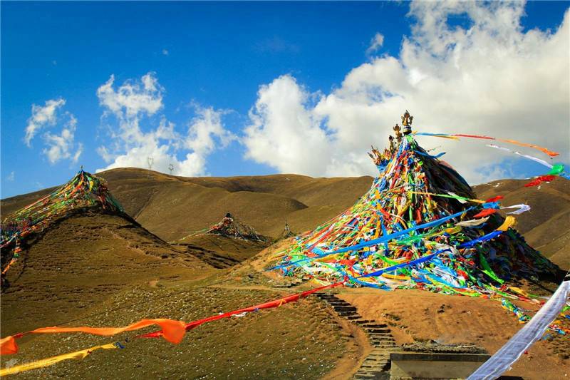 Xining Riyue Mountain + Qinghai Lake + Chaka Salt Lake One Day Tour (Chinese - English Speaking Guide + Private Chartered Car)