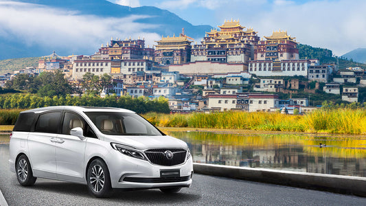 Shangri - La, Yunnan Private Car Tour (1 or 2 Days, Options: Balagezong - Meili Snow Mountain - Songzanlin Monastery - Napa Lake)