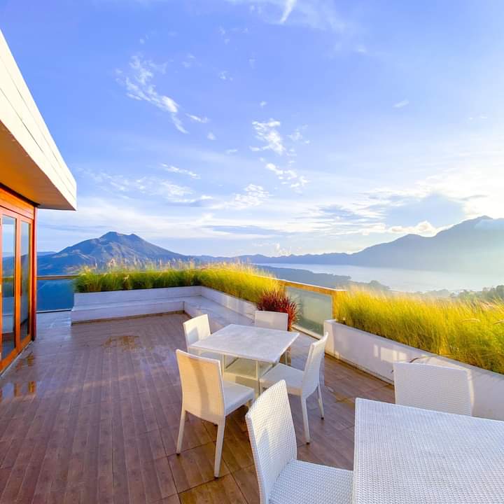 Buffet Lunch at Kintamani Bali & Optional Private Car Rental