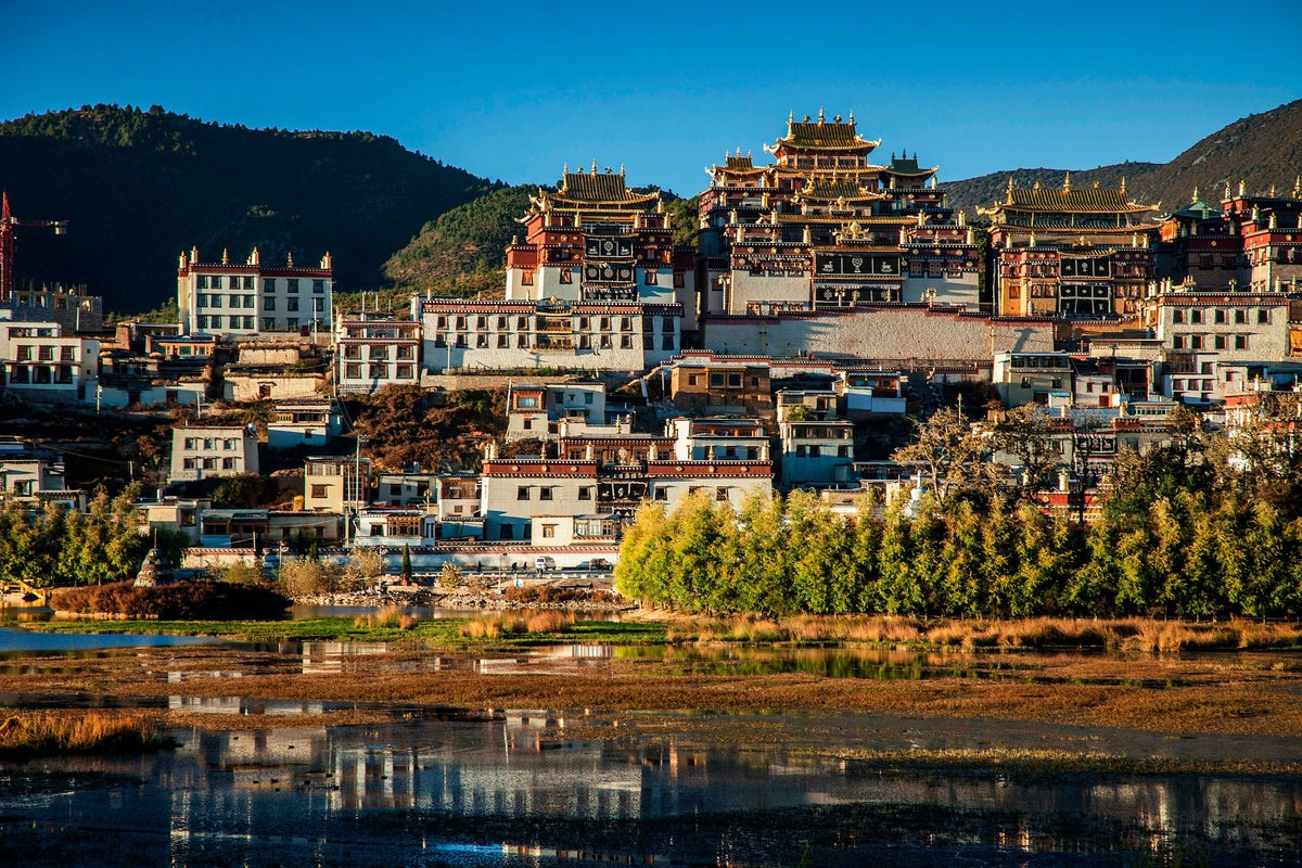 Private Car Tour: Multi - day Chartered Car Tour of Lijiang and Shangri - La, Yunnan