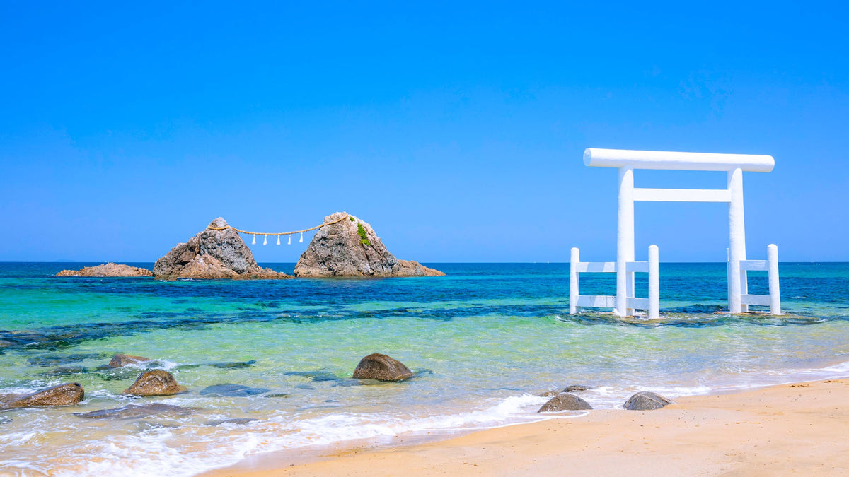 Kyushu Fukuoka Itoshima customized itinerary chartered car day trip - multi - day trip: Shiraito Falls, Sakurai Futamiura Couple Rocks, Sakurai Shrine, Dazaifu Tenmangu Shrine, Nanzoin Temple