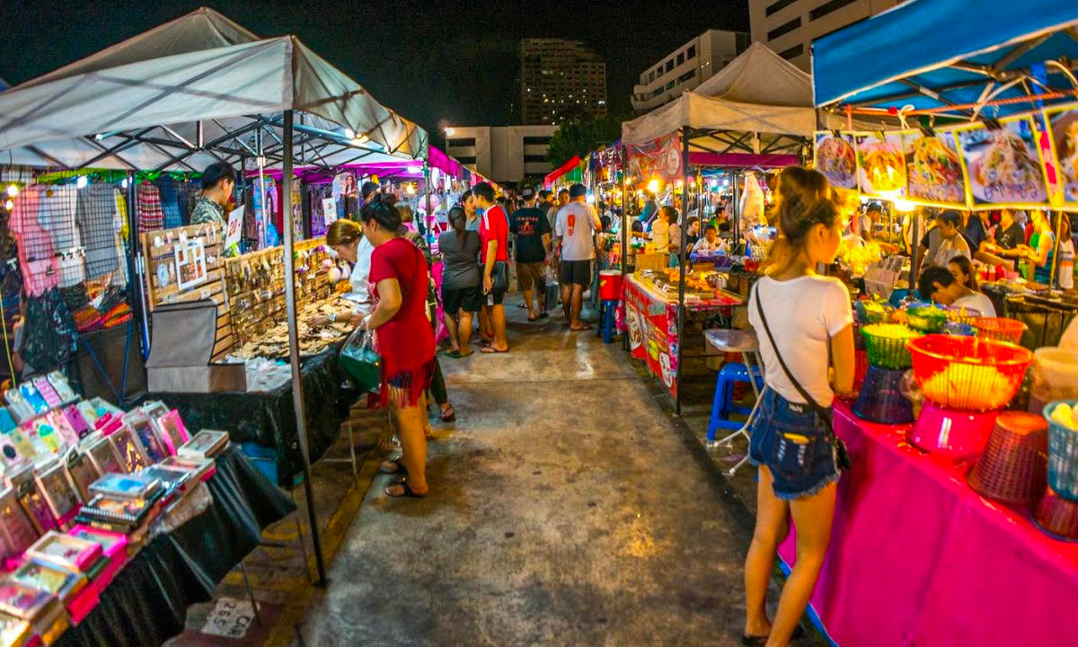 Private Car Charter Krabi Night Market Trip