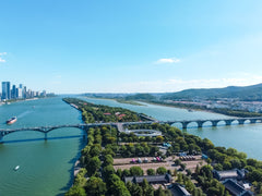 Huayi Brothers Movie Town & Orange洲 Private Car Day Tour
