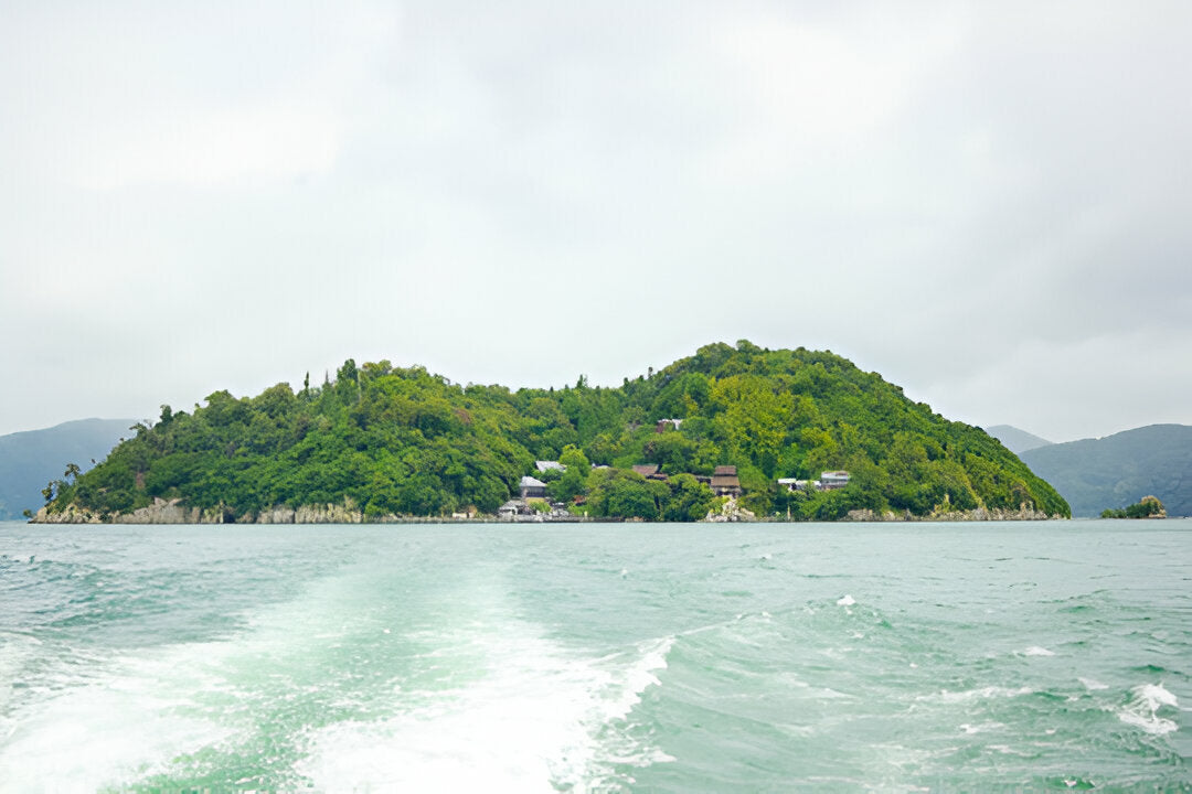 Lake Biwa Customizable One Day Charter Car Trip from Kyoto - Osaka