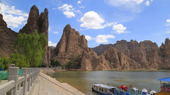 Lanzhou one - day tour with car charter (optional Labrang Monastery - Bingling Temple Grottoes - Ink Danxia - Yellow River Stone Forest Park)