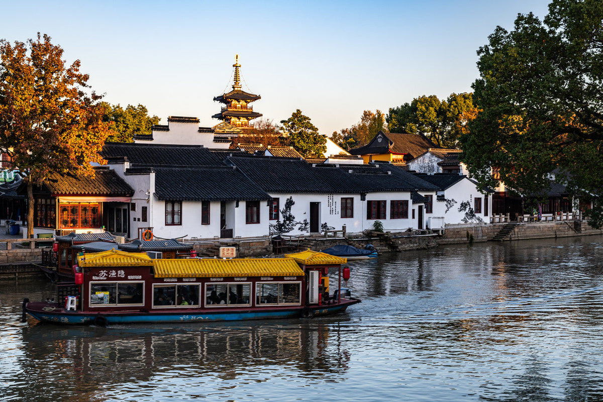 Hanshan Temple & Tiger Hill & Lingering Garden & Qili Shantang Private Car Day Tour