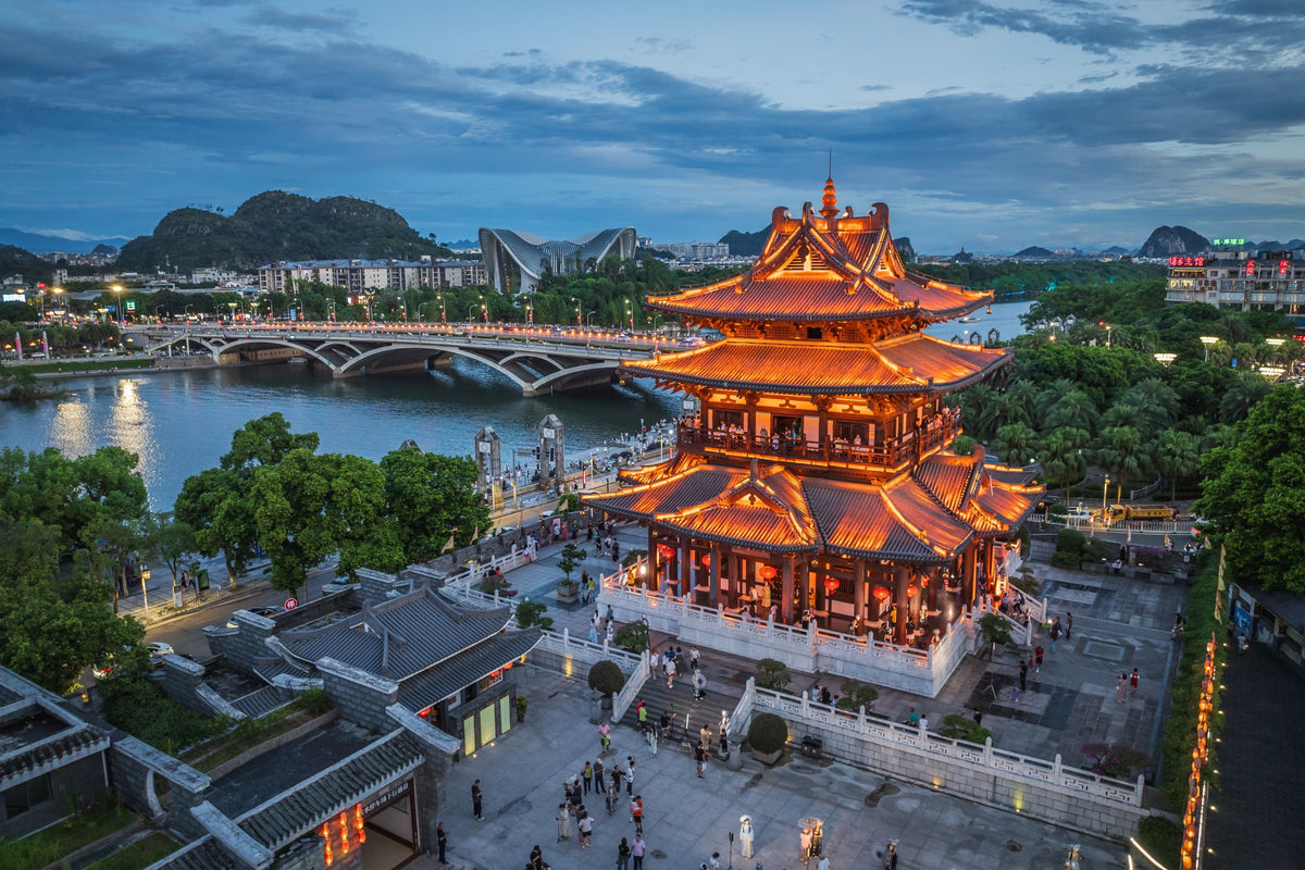 Diecai Hill & Xiaoyao Tower & Two Rivers and Four Lakes Private Car Day Tour