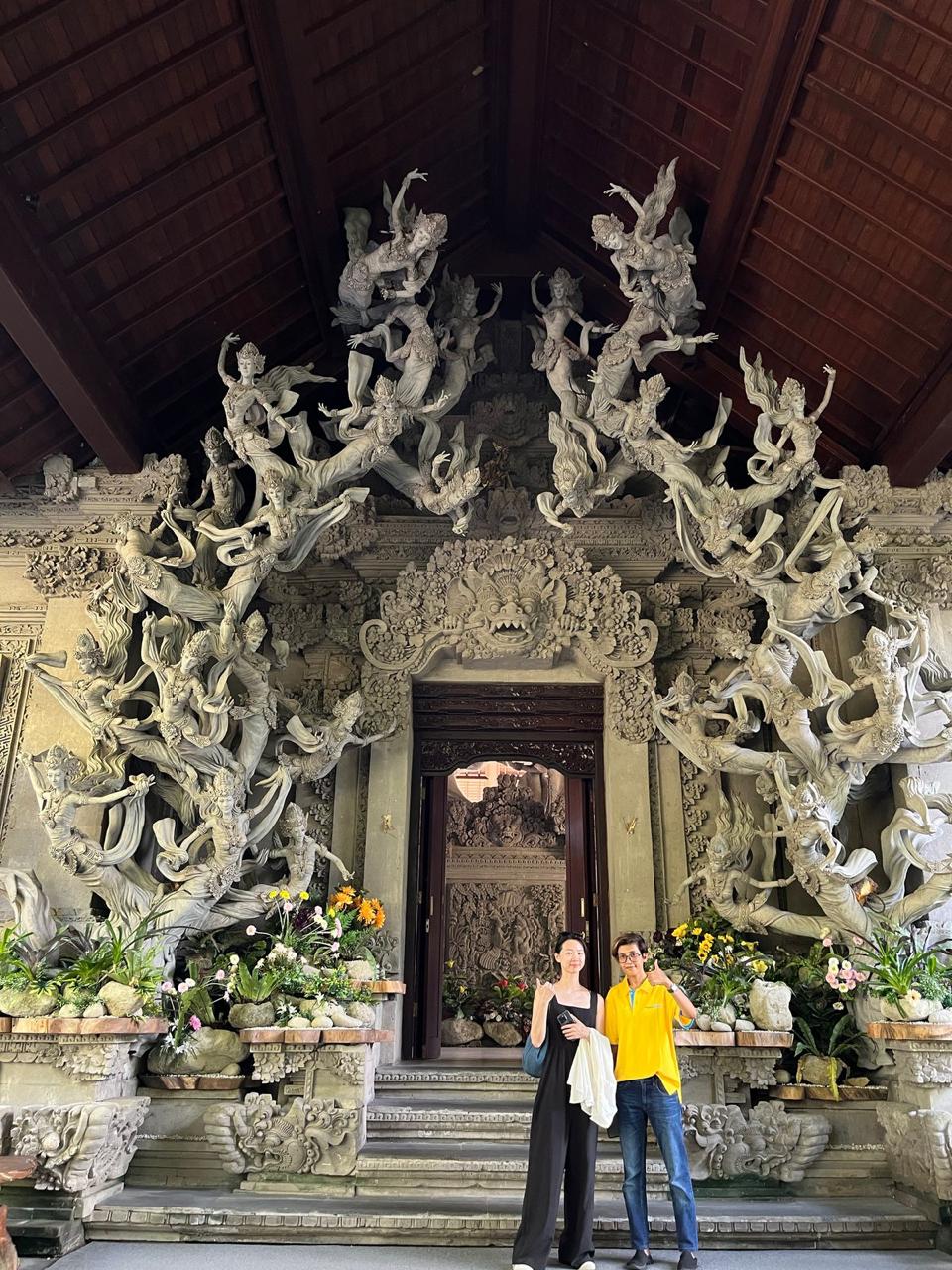 Bali Female Driver (Private Car Charter)