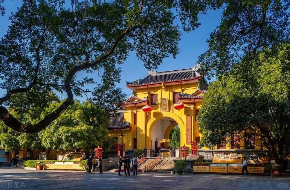 Guilin City - Yangshuo Round - Trip Private Car Charter Day Tour