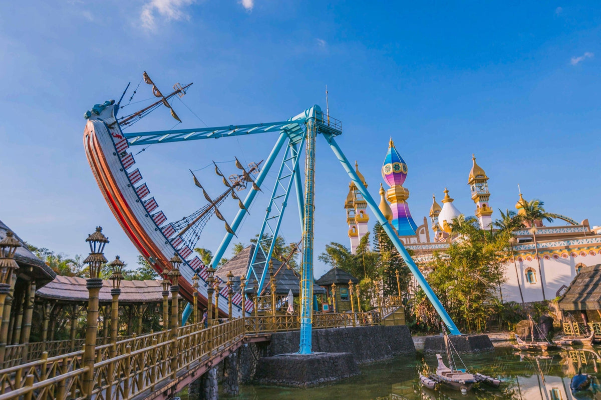 Chartered Transfer to Amusement Parks: Taipei Round Trip to Hsinchu Leofoo Village Theme Park and Taoyuan