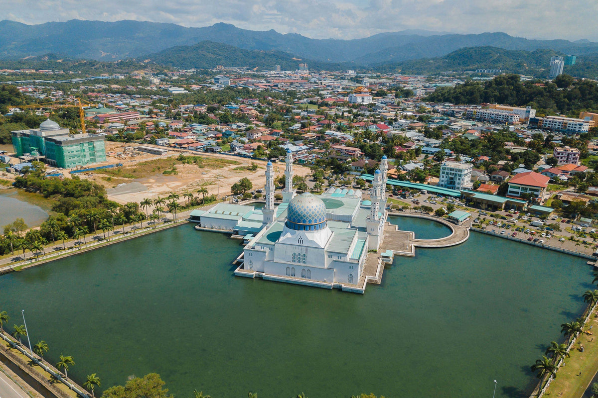 Kota Kinabalu and Outskirts Private Car Charter