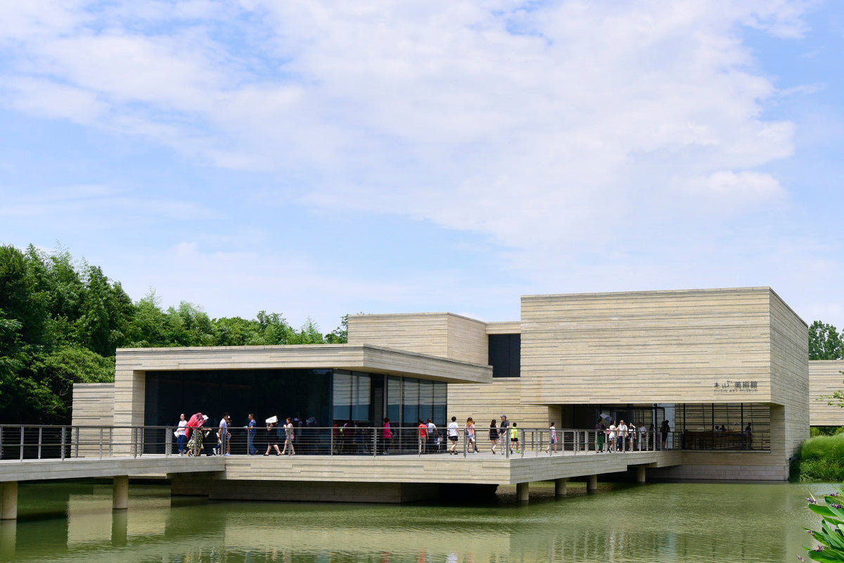 8 - Hour Private Car Charter: Shanghai to Jiaxing Wuzhen Round Trip