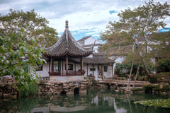 Wumen Bridge & Canglang Pavilion & Master of the Nets Garden & Ligong Causeway Private Car Day Tour