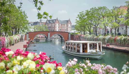 Nagasaki private car charter day tour (customized) | Huis Ten Bosch | Kujuku Islands | Peace Park | Atomic Bomb Museum | Mount Inasa | Shimabara Castle | Unzen area onsen (hot springs)