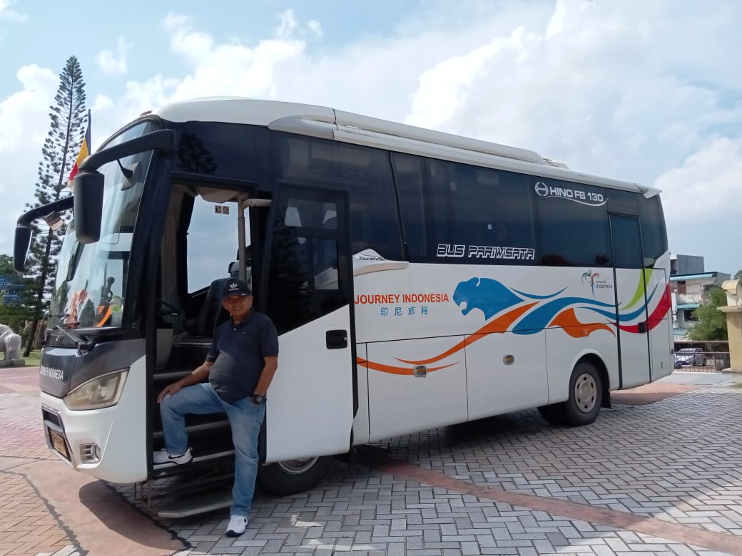 Batam Private Car & Bus Charter by Batam Private Tours