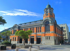 Fukuoka private car charter service: Mojiko, Karato Market, Kokura Castle, Miyajidake Shrine, Munakata Taisha, Kawachi Wisteria Garden, Sarakurayama night view, etc.