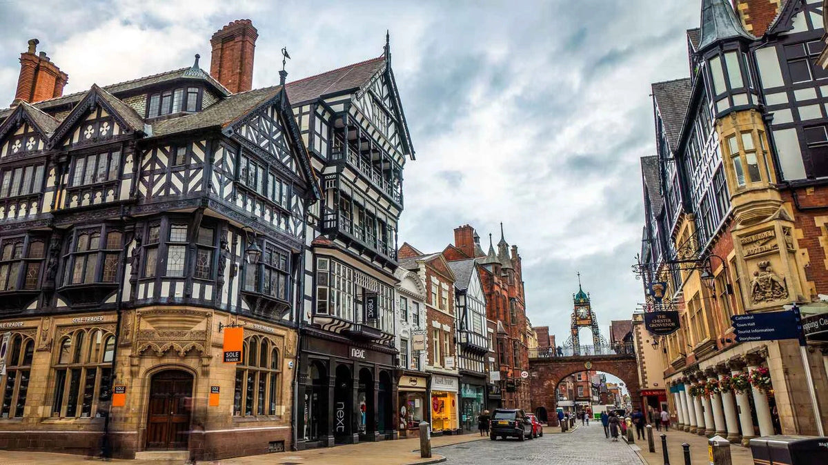 [Departure from Manchester] North Wales Day Trip by Chartered Car: Conwy Castle + Snowdonia National Park + Chester Ancient City | Chinese Driver - Cum - Guide Service (1 - 6 Passengers)