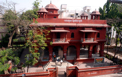 Pune Highlights: Day Tour from Mumbai with Private Car & Guide